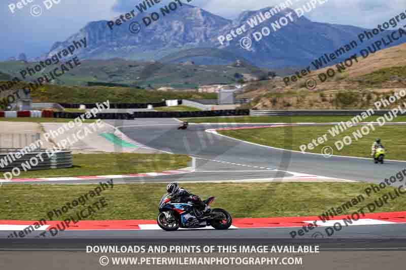 cadwell no limits trackday;cadwell park;cadwell park photographs;cadwell trackday photographs;enduro digital images;event digital images;eventdigitalimages;navarra;no limits trackdays;peter wileman photography;racing digital images;trackday digital images;trackday photos